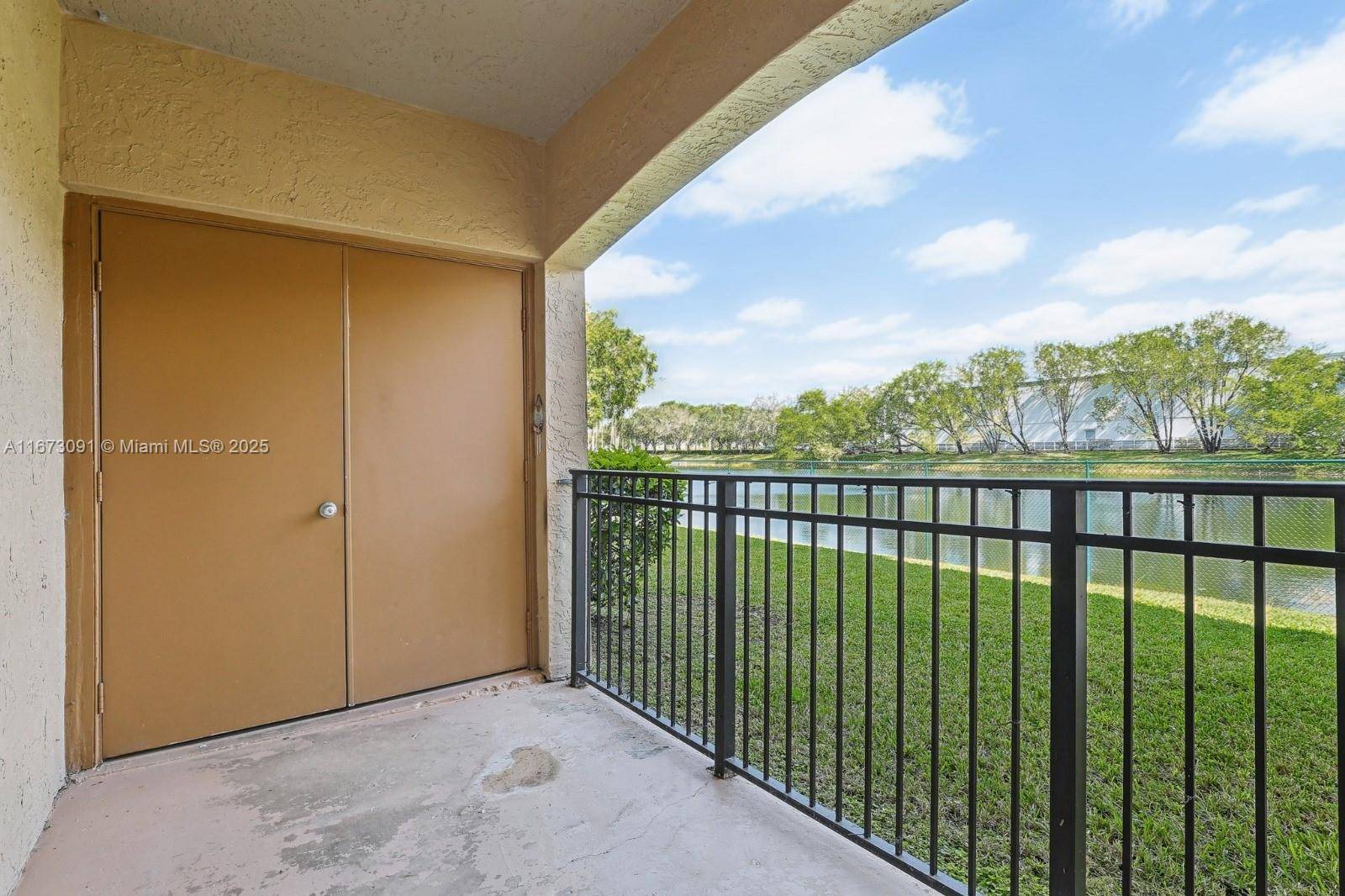 Pembroke Pines, FL 33025,151 SW 117th Ave #9106