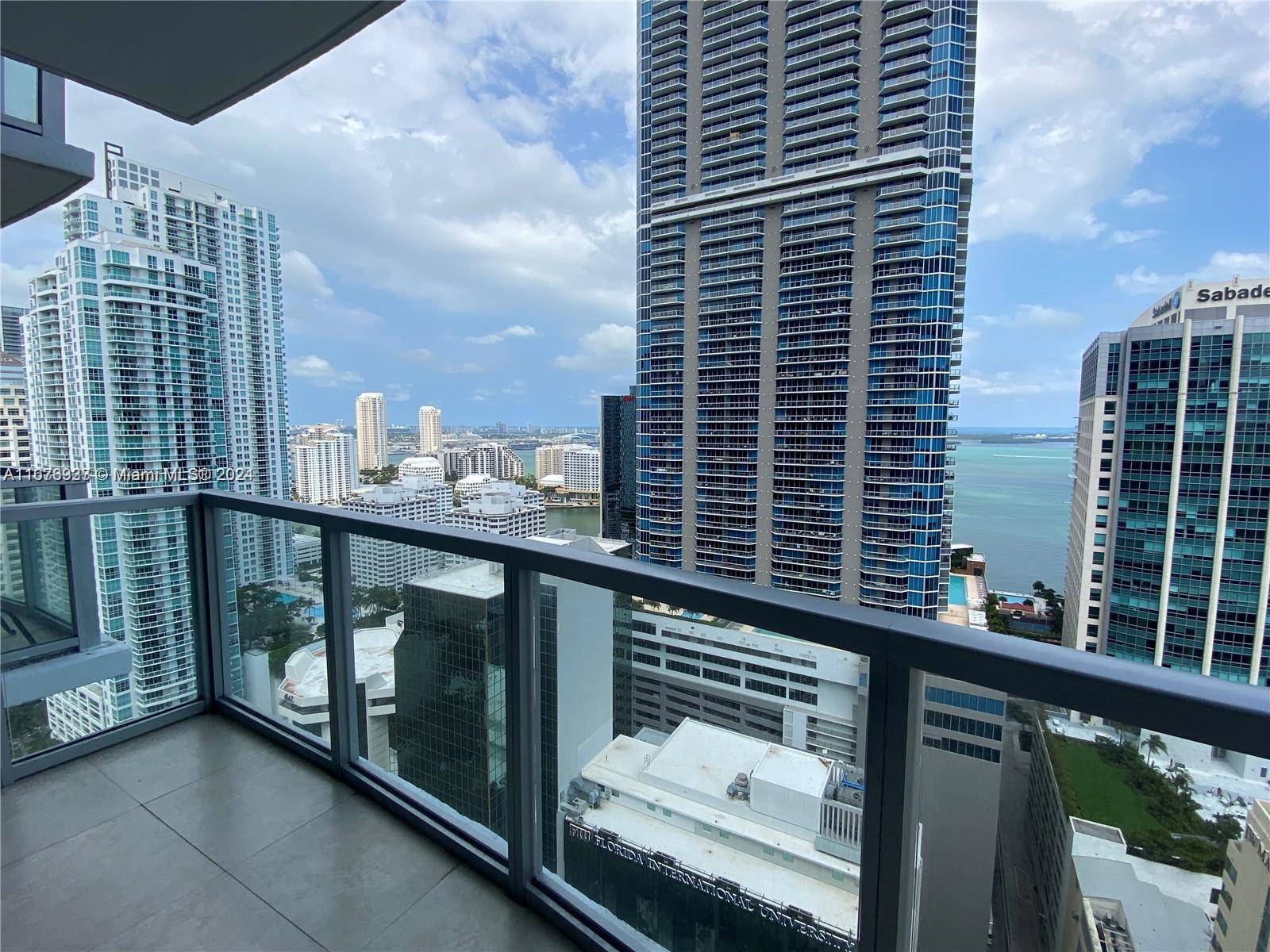 Miami, FL 33131,1060 Brickell Ave #2805