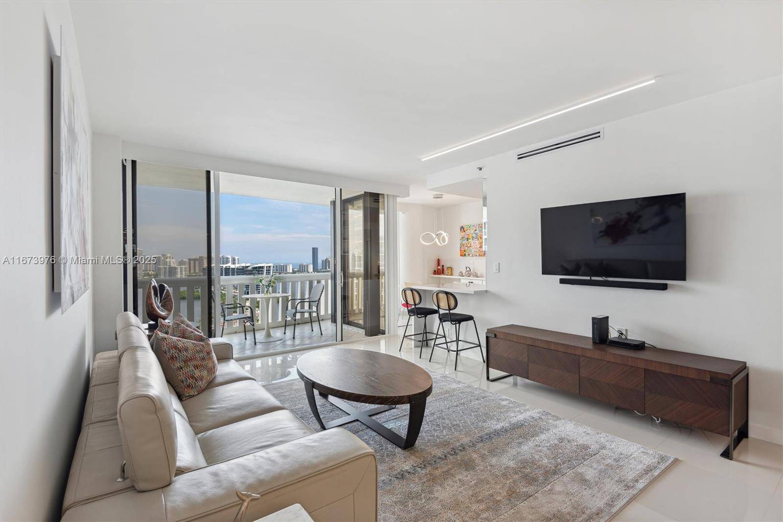 Aventura, FL 33160,3000 Island Blvd #2404