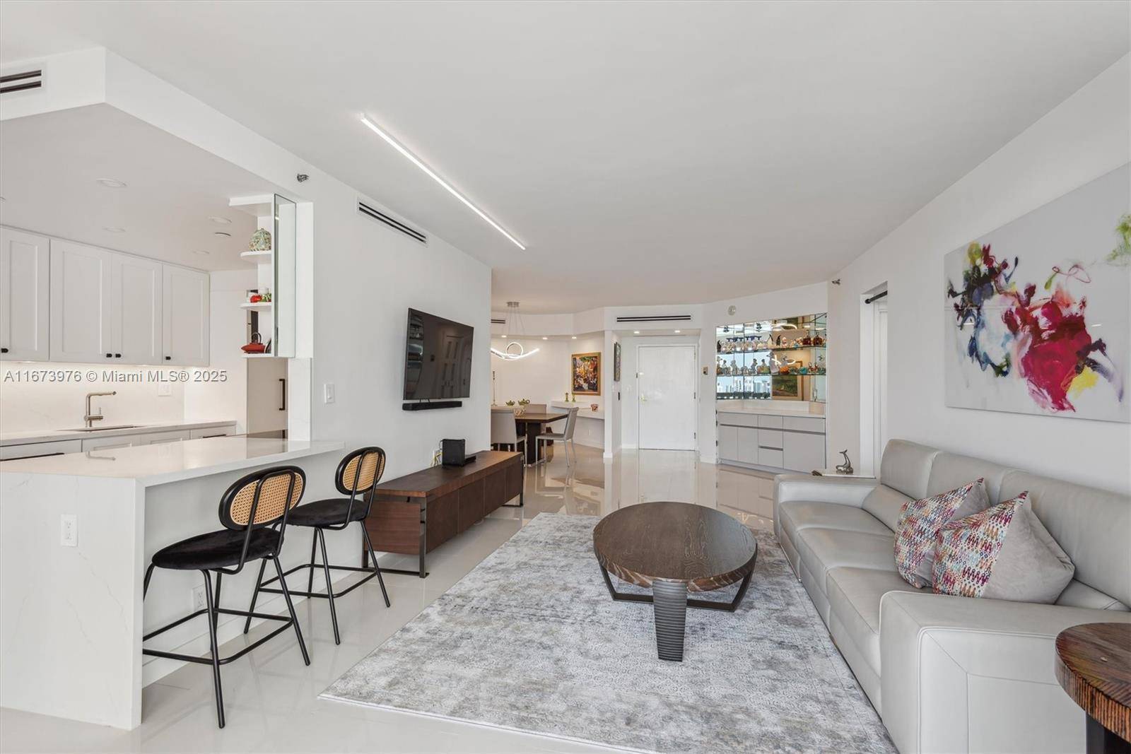 Aventura, FL 33160,3000 Island Blvd #2404