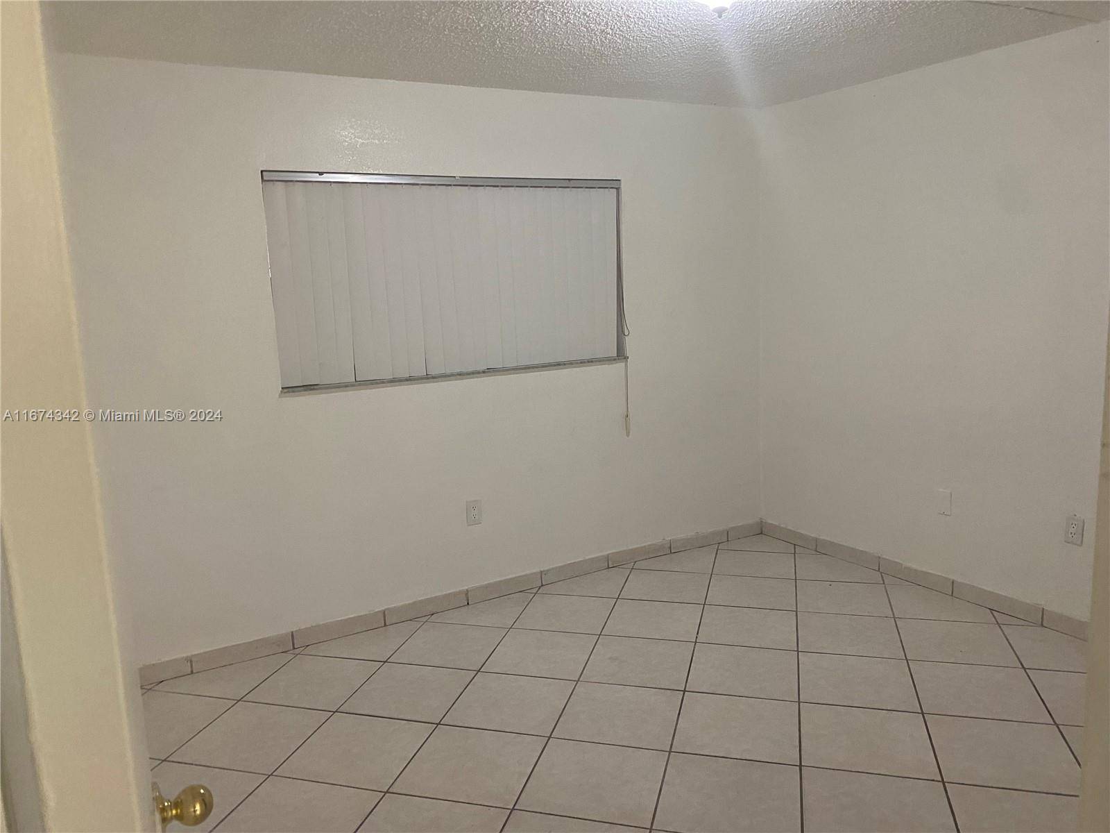 Hialeah, FL 33012,1855 W 60th St #208