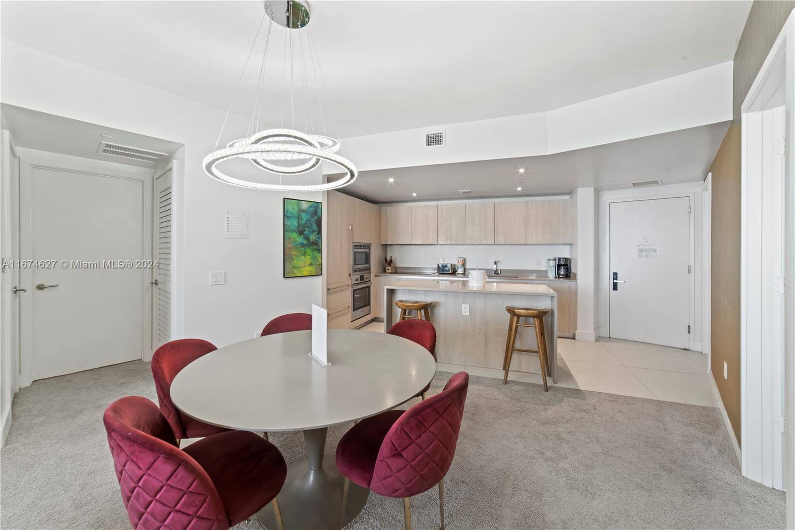 Hollywood, FL 33019,4111 S Ocean Dr #3108