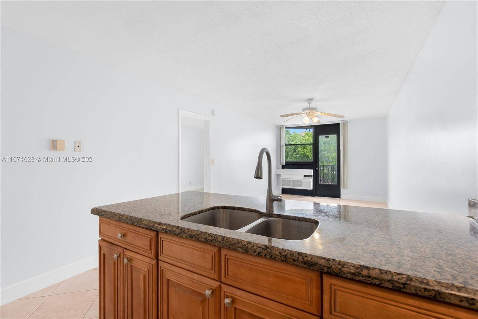 Coral Springs, FL 33065,2771 Riverside Dr #316-A