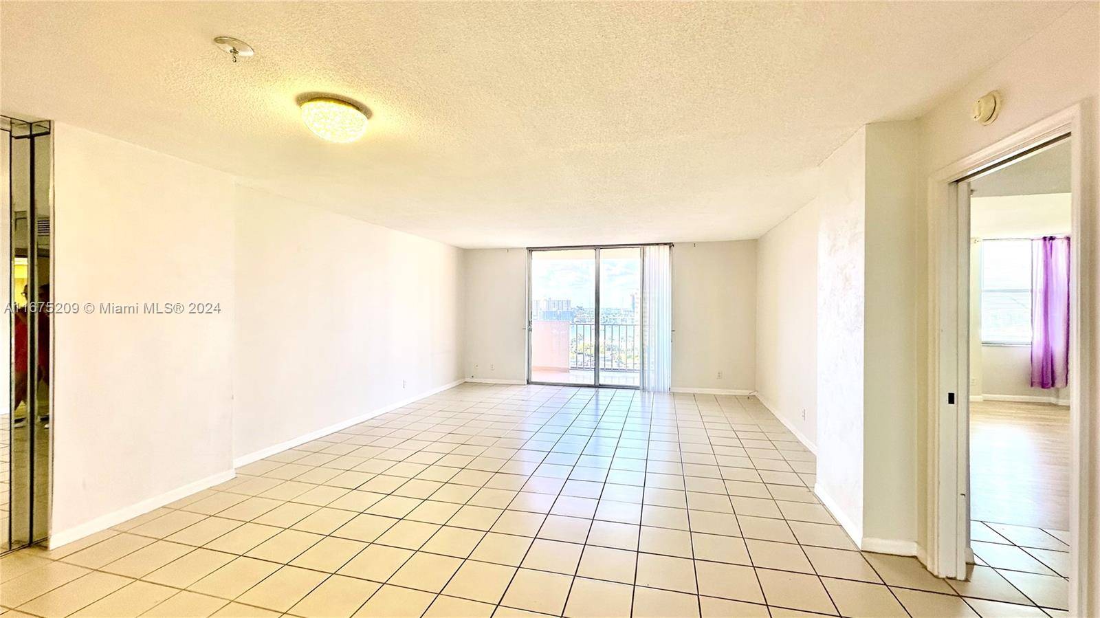 Hallandale Beach, FL 33009,1865 S Ocean Dr #11I