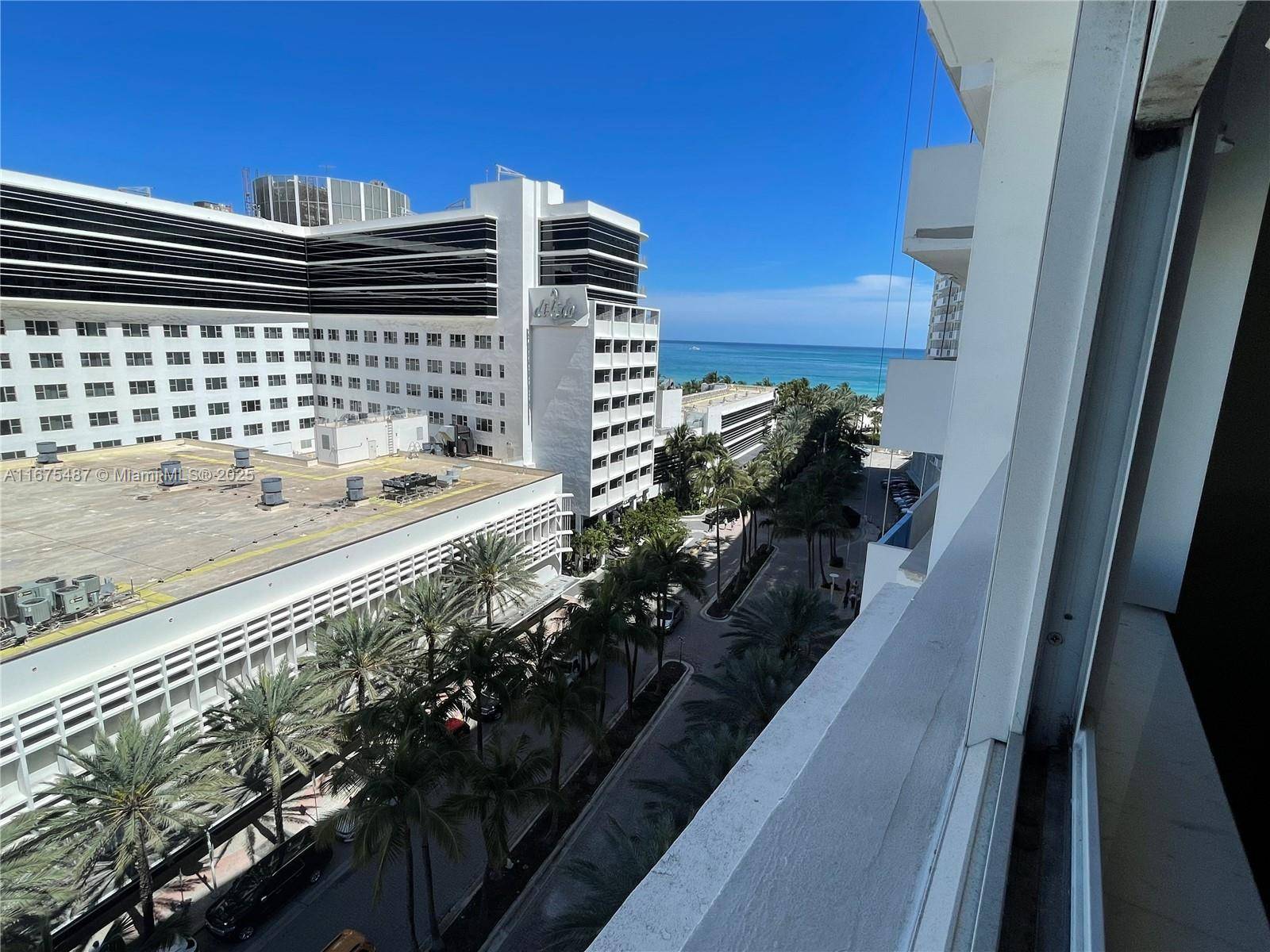 Miami Beach, FL 33139,100 Lincoln Rd #914