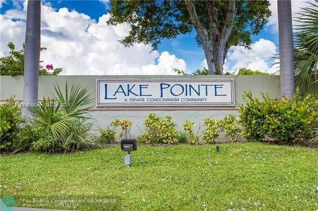 Oakland Park, FL 33309,212 Lake Pointe Dr #210