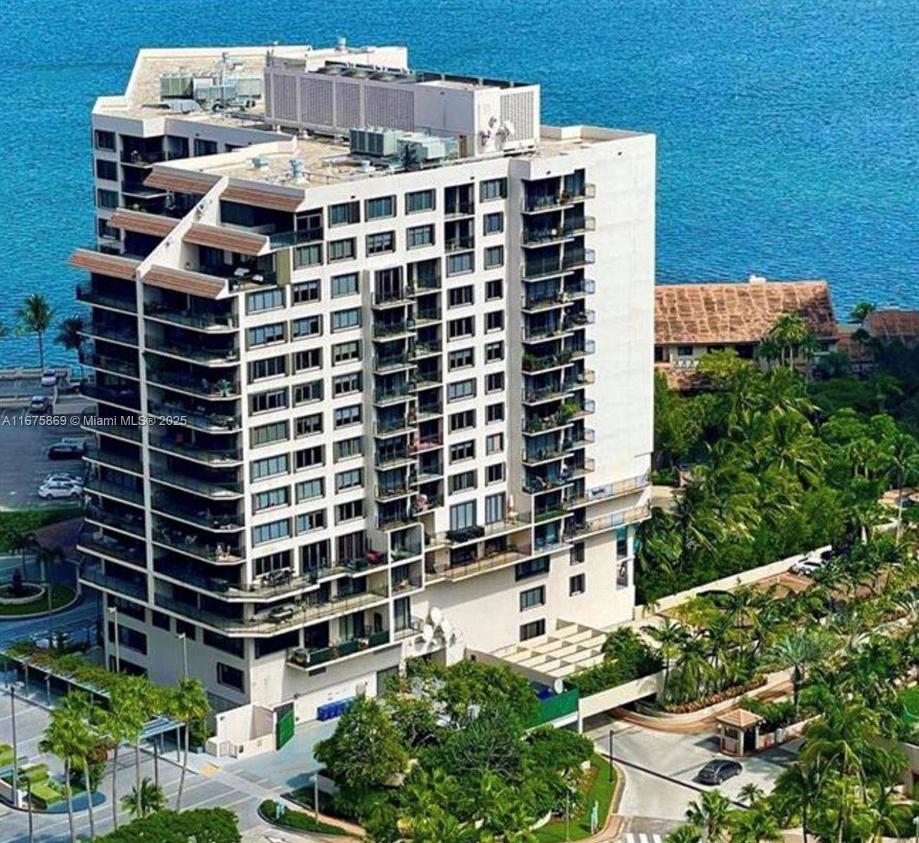 Miami, FL 33131,540 Brickell Key Dr #1706