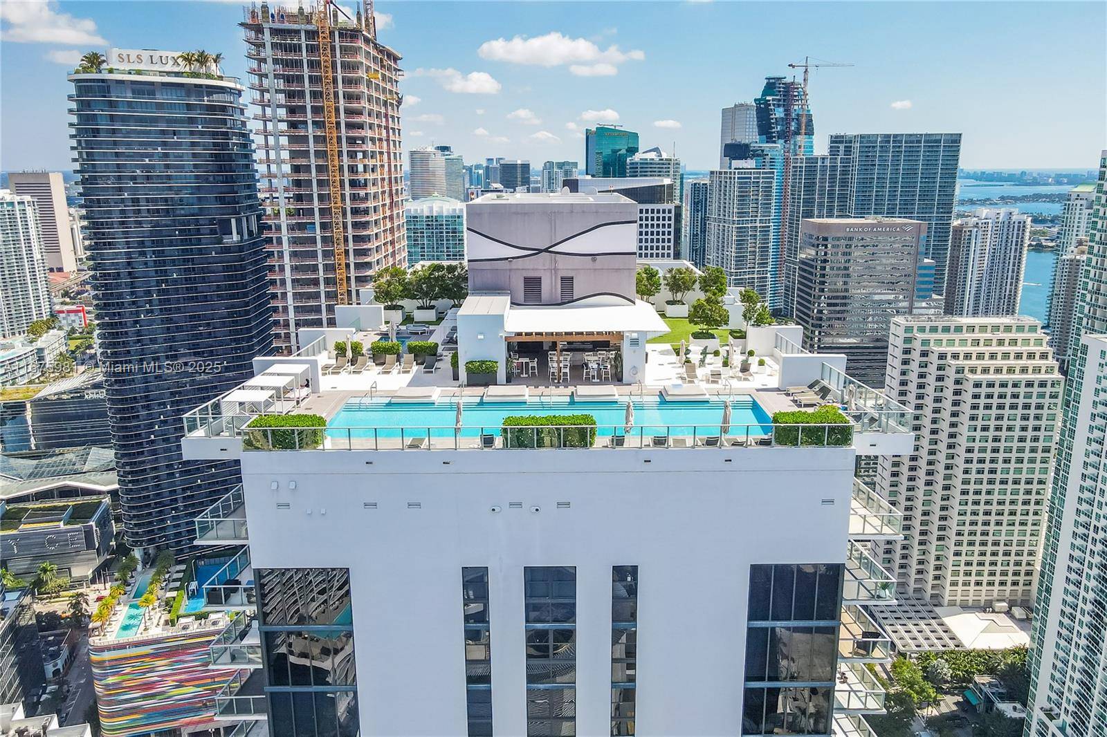 Miami, FL 33131,1010 Brickell Ave #1607