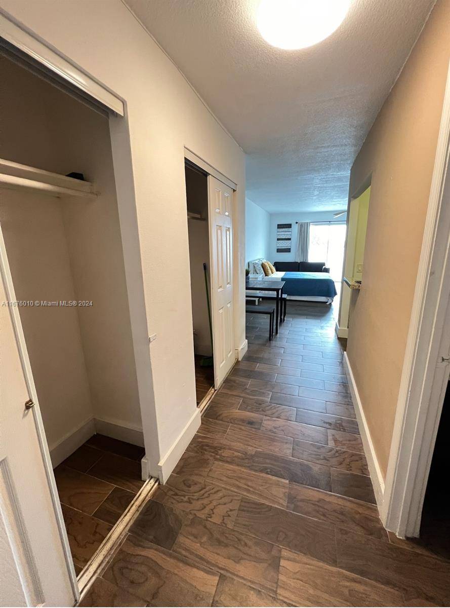 North Bay Village, FL 33141,7904 West Dr #111