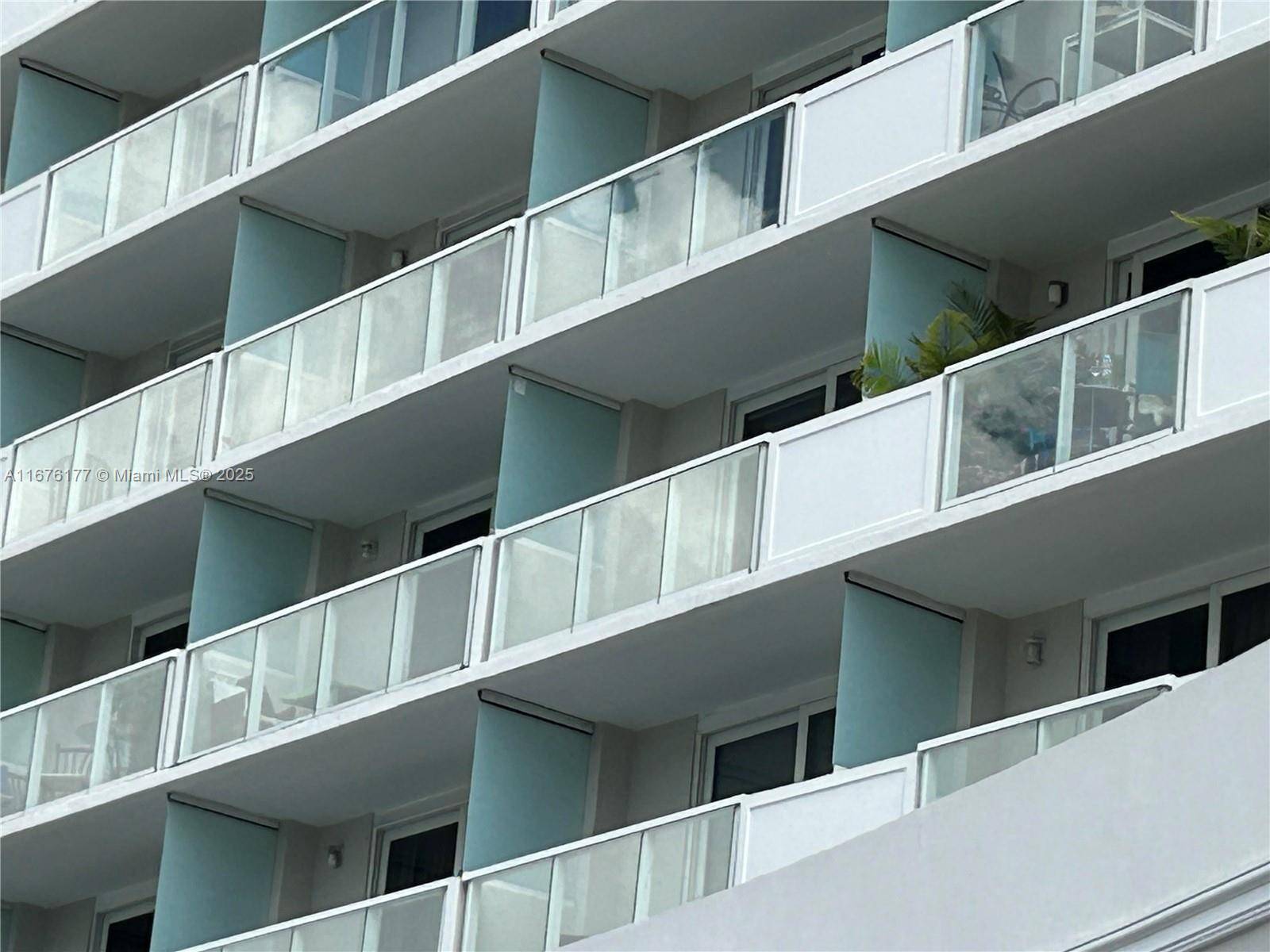 Sunny Isles Beach, FL 33160,19201 Collins Ave #436