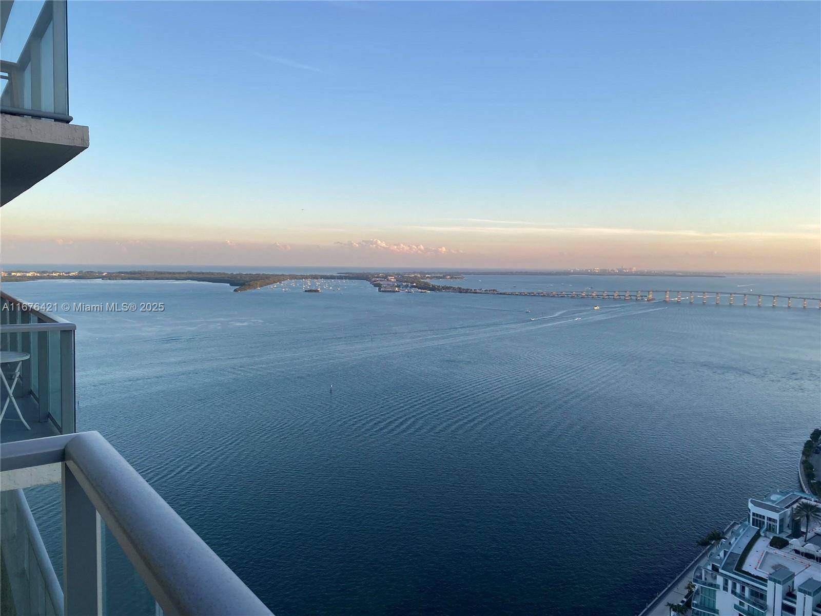 Miami, FL 33131,1155 Brickell Bay Dr #3303