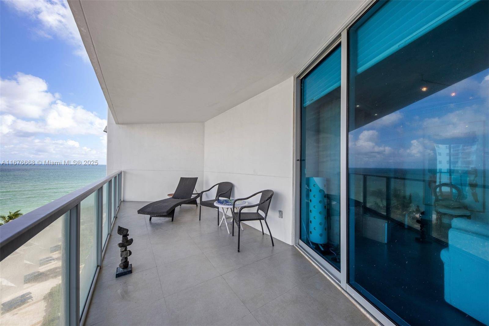 Hollywood, FL 33019,3101 S Ocean Dr #707