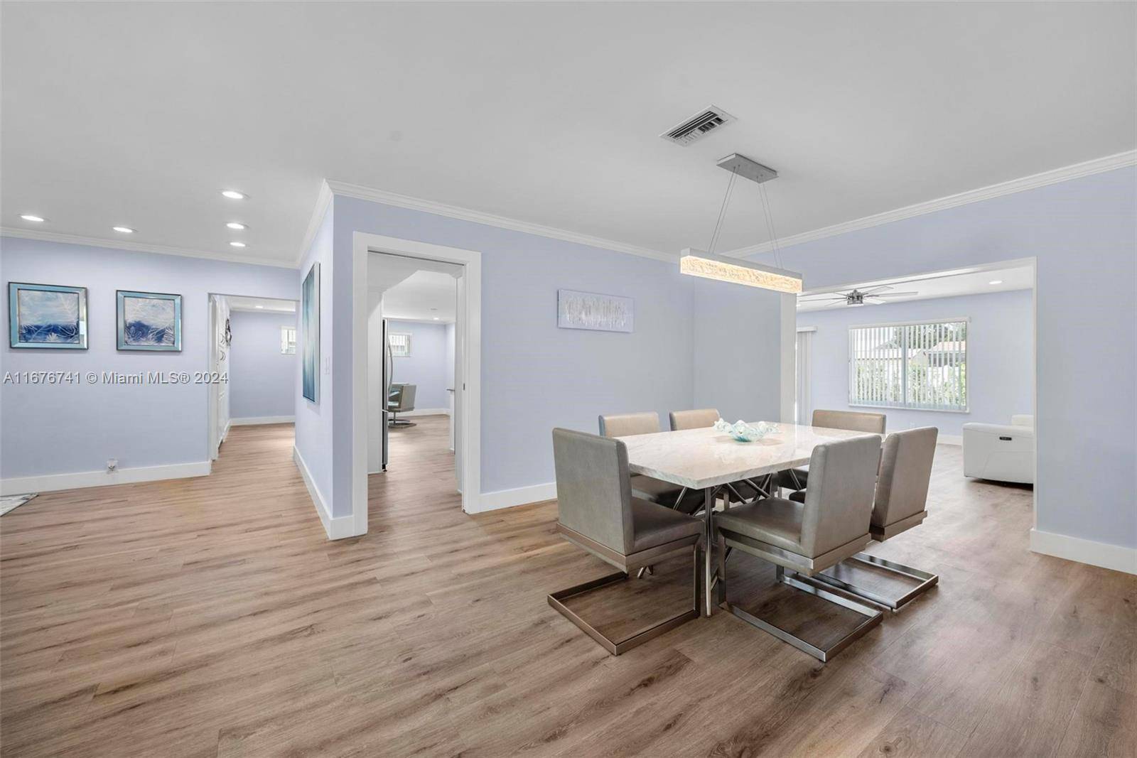 Hollywood, FL 33021,4811 Grant St