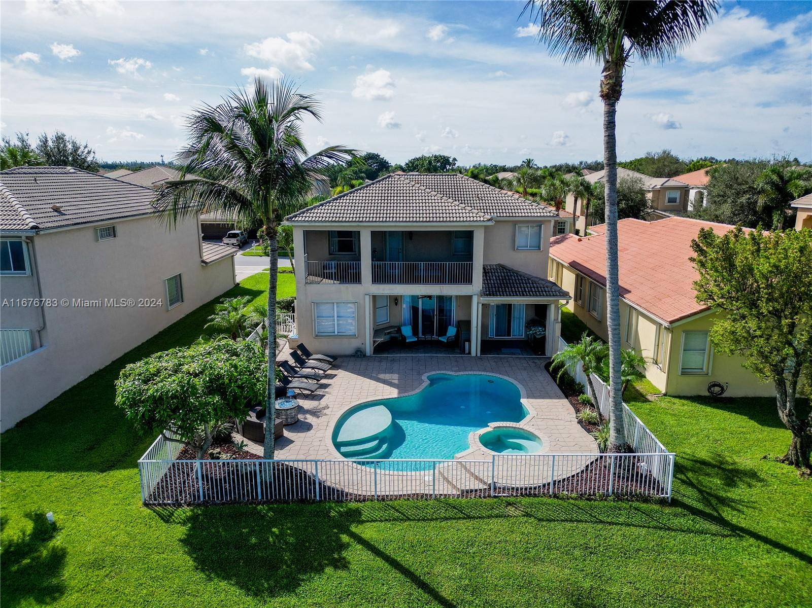 Lake Worth, FL 33467,8343 Genova Way