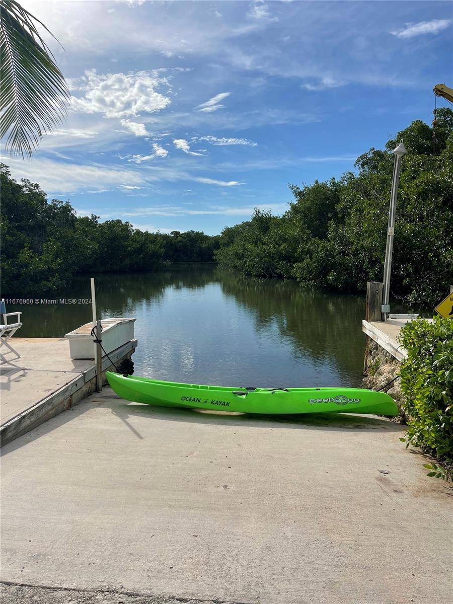 Key Largo, FL 33037,39 Lake Shore Dr