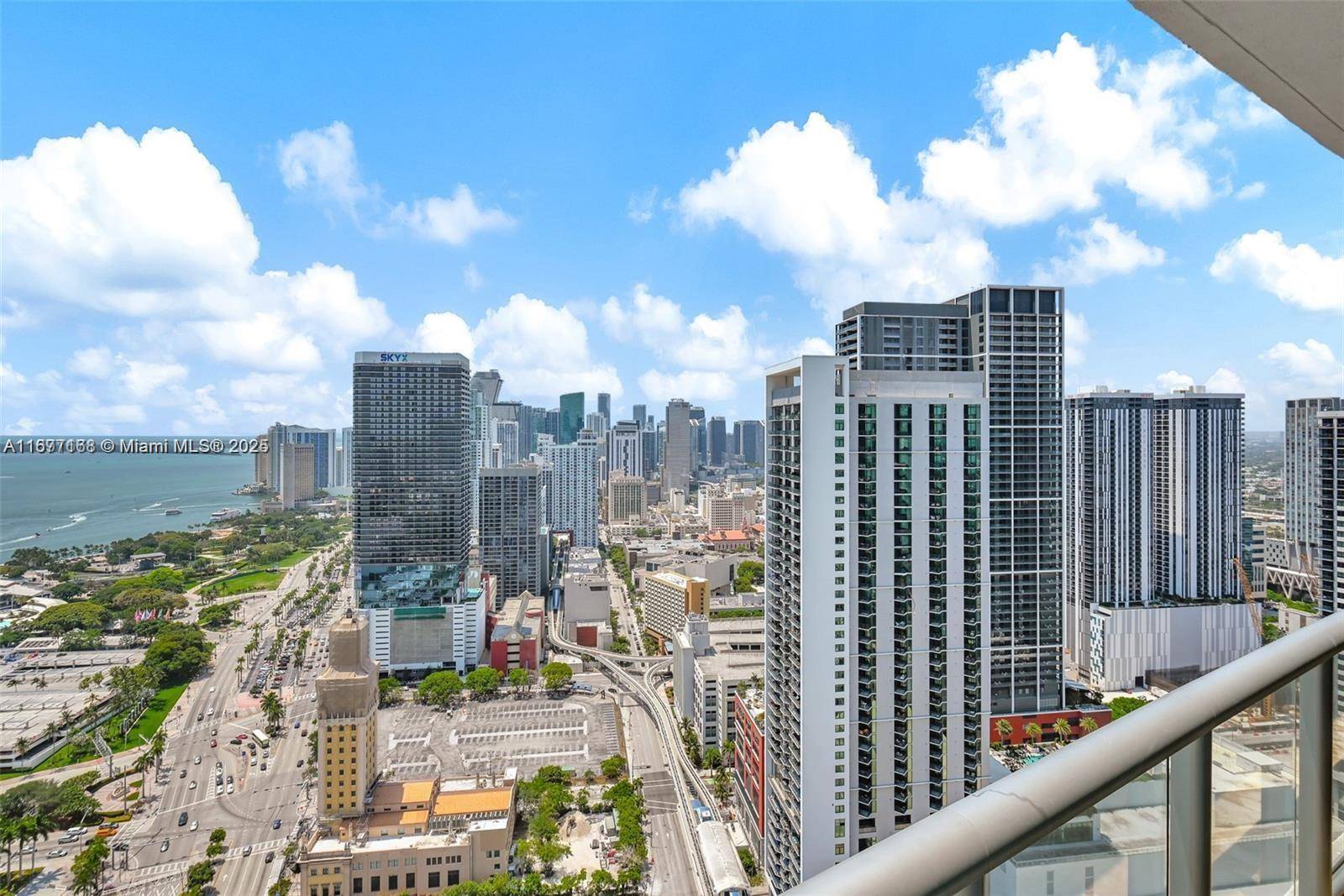 Miami, FL 33132,888 Biscayne Blvd #4401
