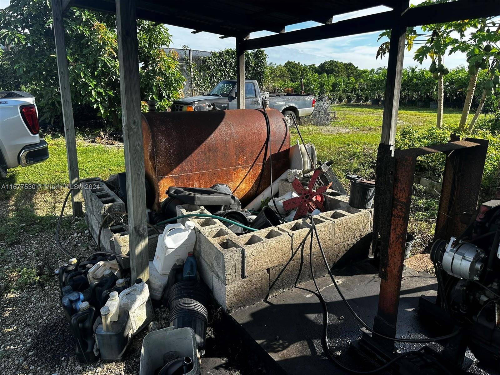Homestead, FL 33034,374xx SW 190 Ave