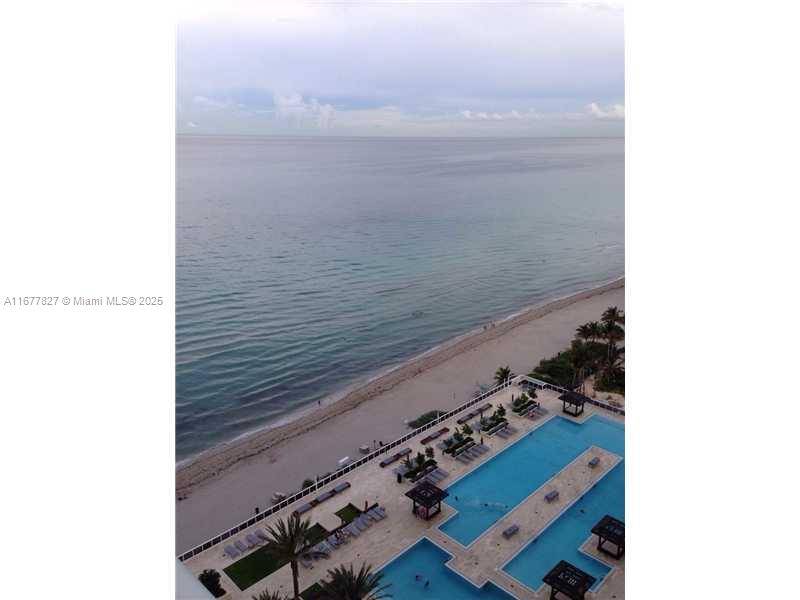 Hallandale Beach, FL 33009,1830 S Ocean Dr #2405
