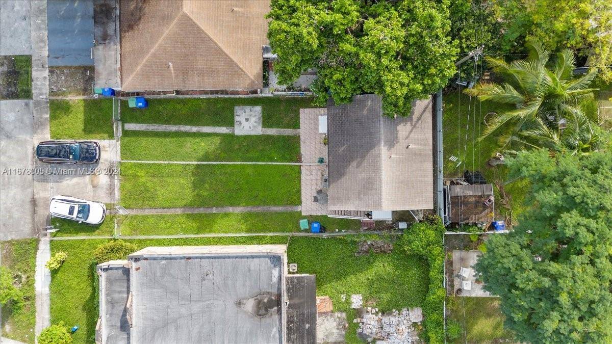 Miami, FL 33142,1754 NW 45th St