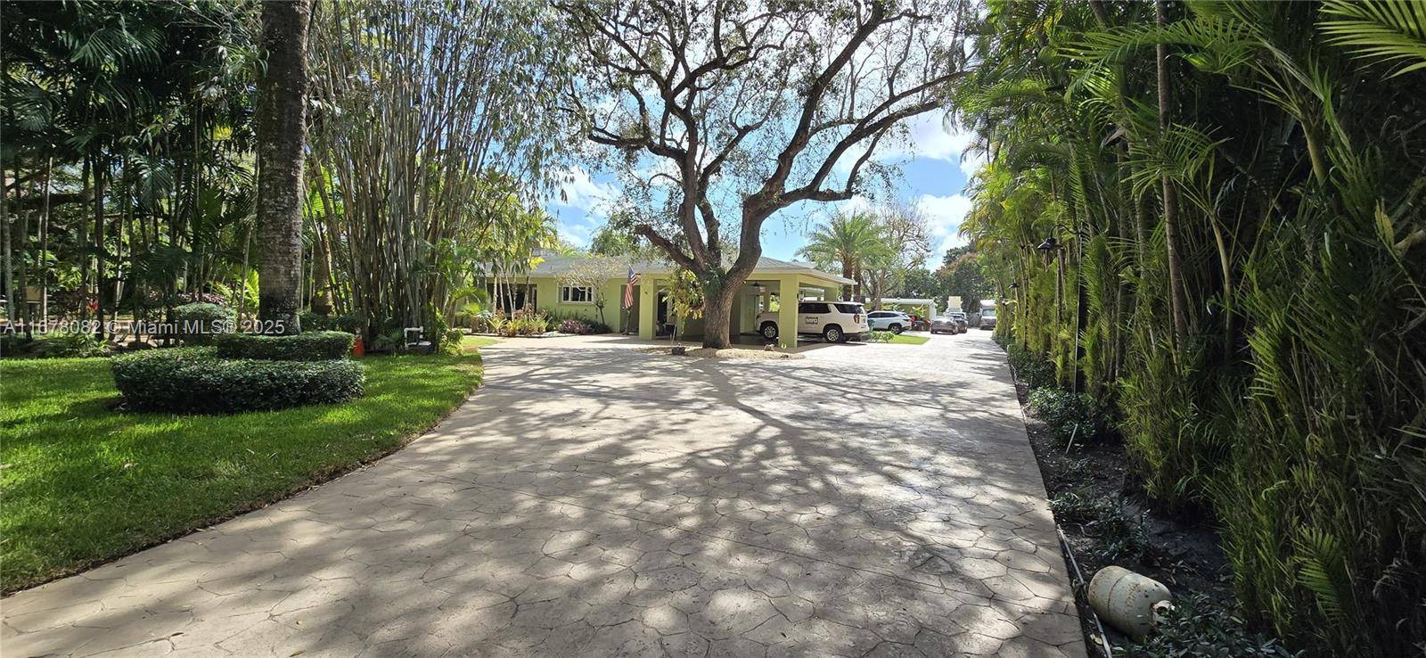 Miami, FL 33176,9234 SW 112th St
