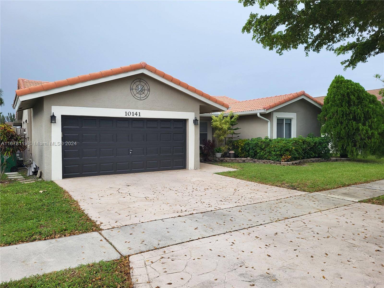 Davie, FL 33324,10141 SW 16th Ct