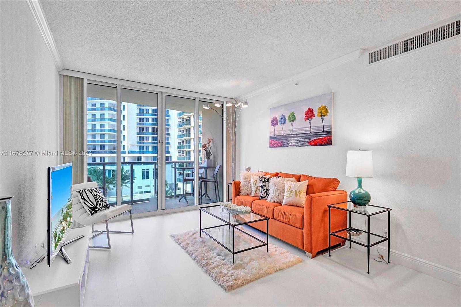 Hollywood, FL 33019,2501 S Ocean Dr #516 (Available Apr 6)