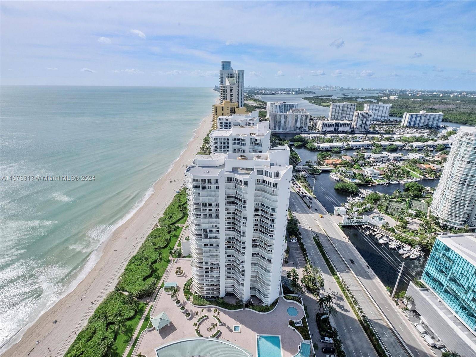 Sunny Isles Beach, FL 33160,16699 Collins Ave #PH4308