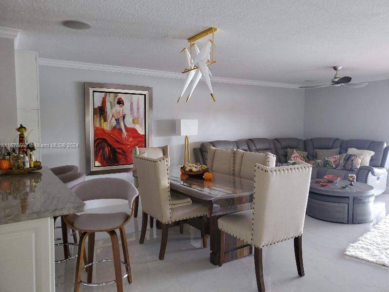 Miami, FL 33193,7066 SW 164th Ct #7066