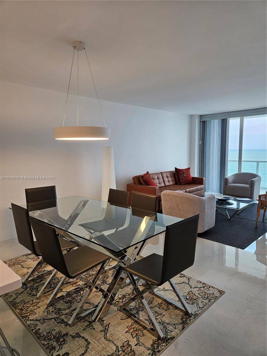 Miami Beach, FL 33140,5601 Collins Ave #1605