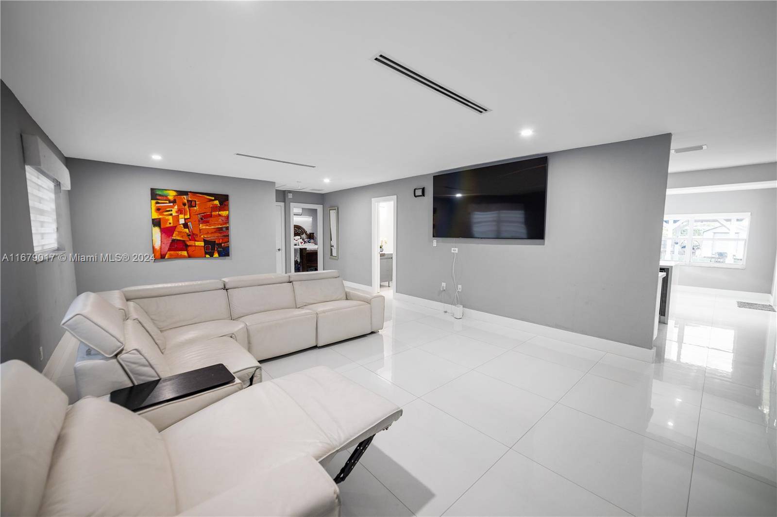 Miami, FL 33176,13550 SW 99th Pl