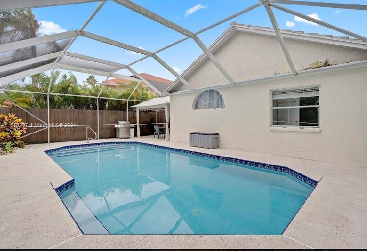 Wellington, FL 33414,2002 Lake Breeze Ct