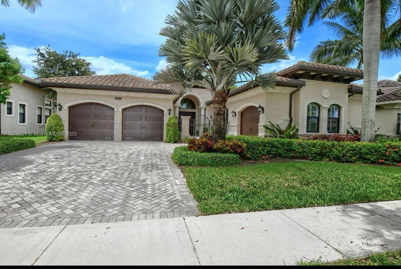 Delray Beach, FL 33446,8775 Sydney Harbor Cir