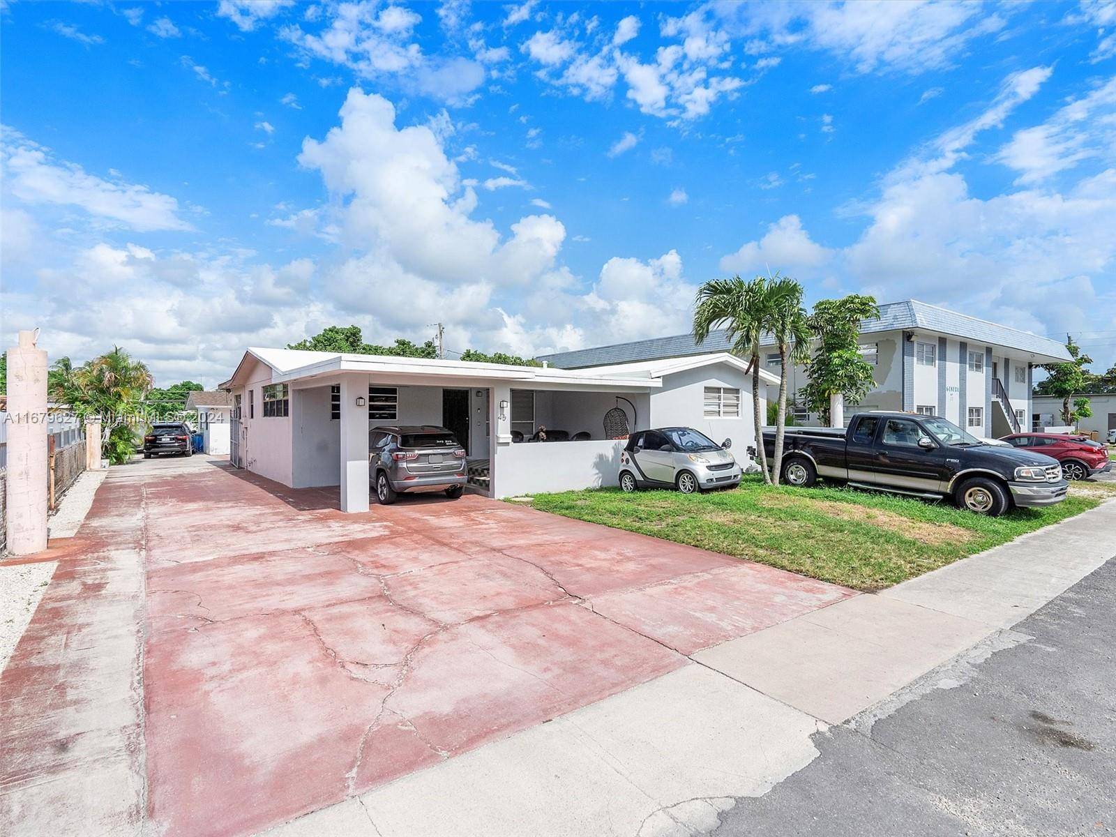 Hialeah, FL 33012,45 W 37th St