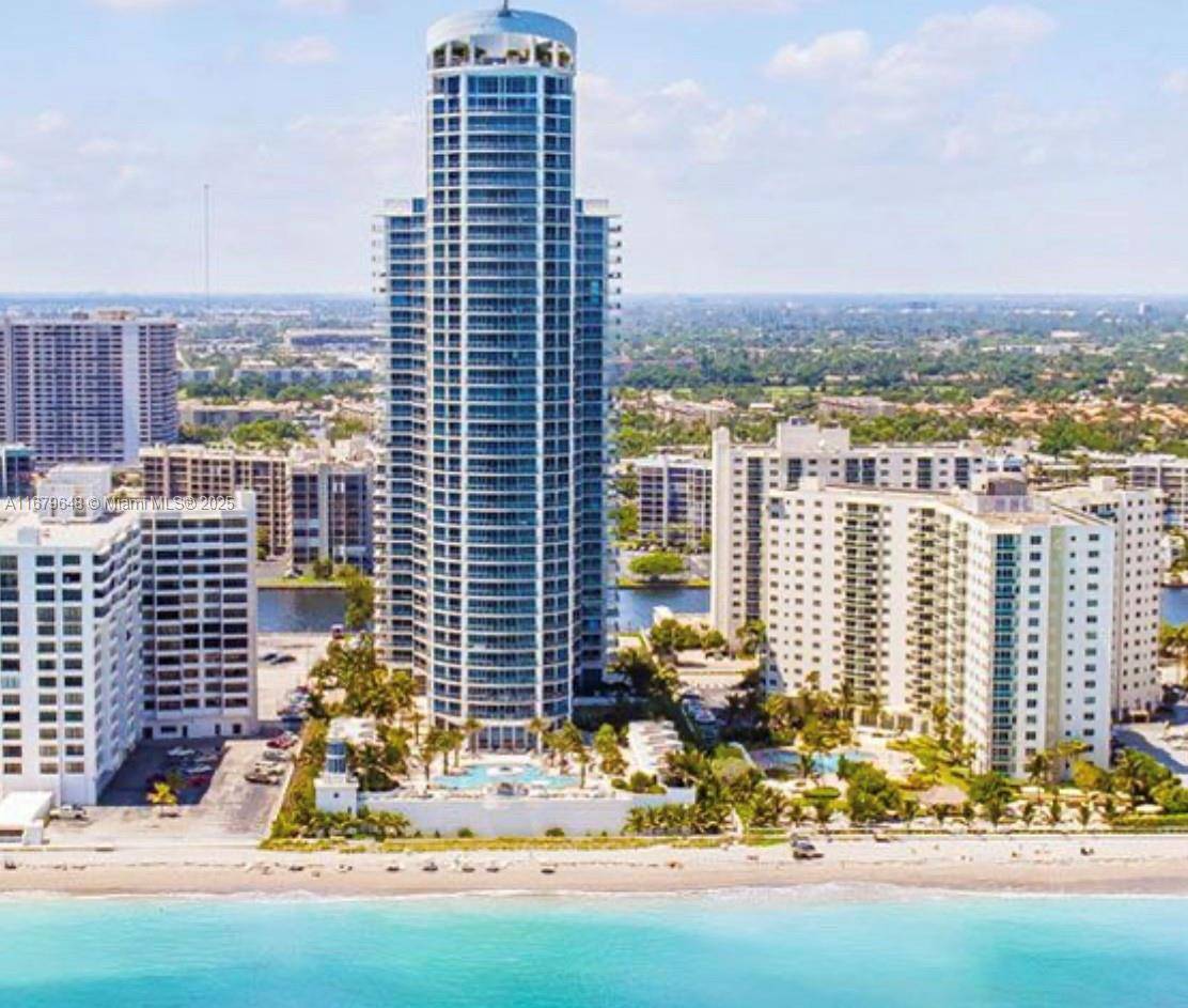 Hollywood, FL 33019,3101 S Ocean Dr #1406