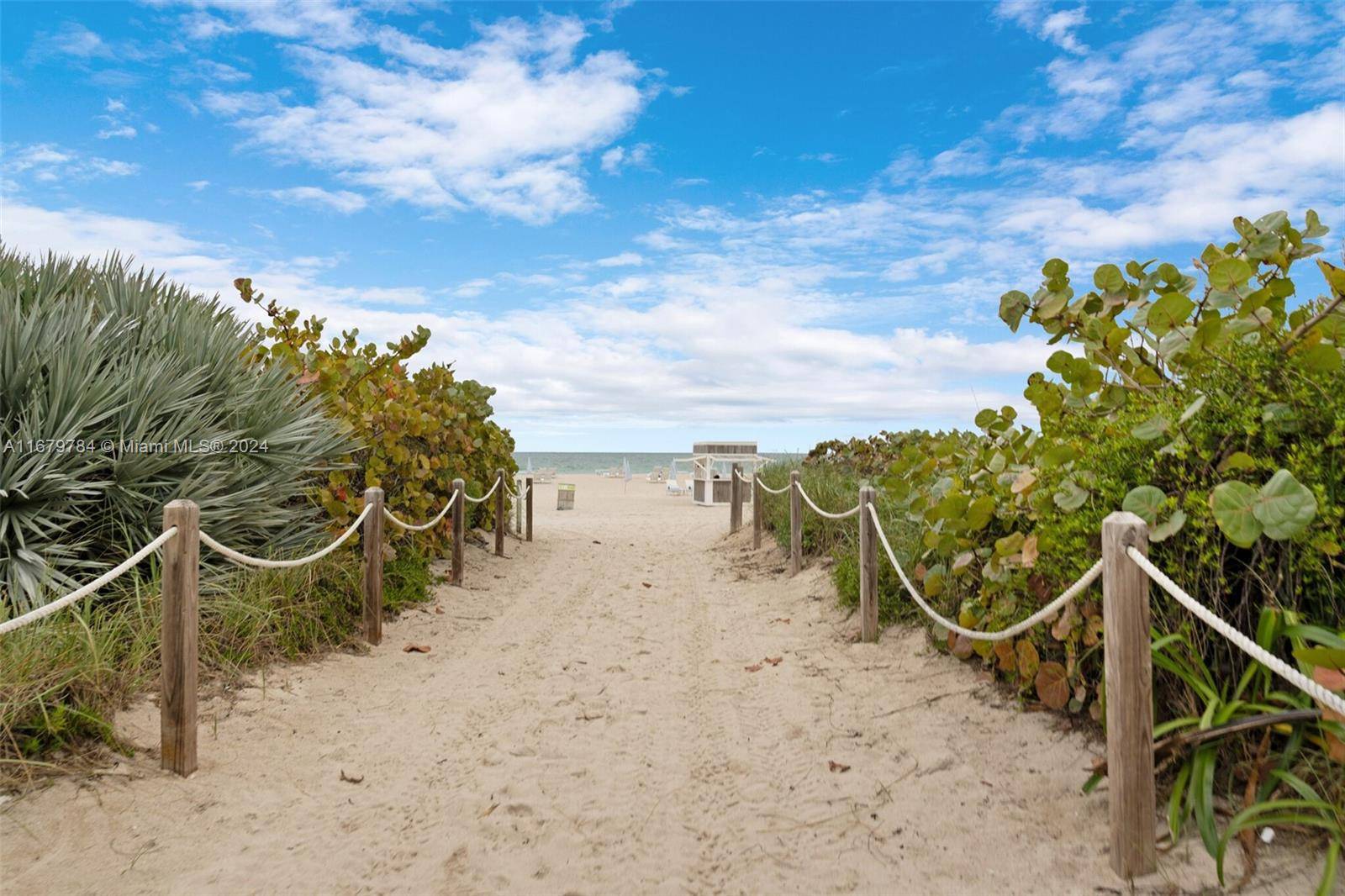Miami Beach, FL 33139,335 Ocean Dr #126