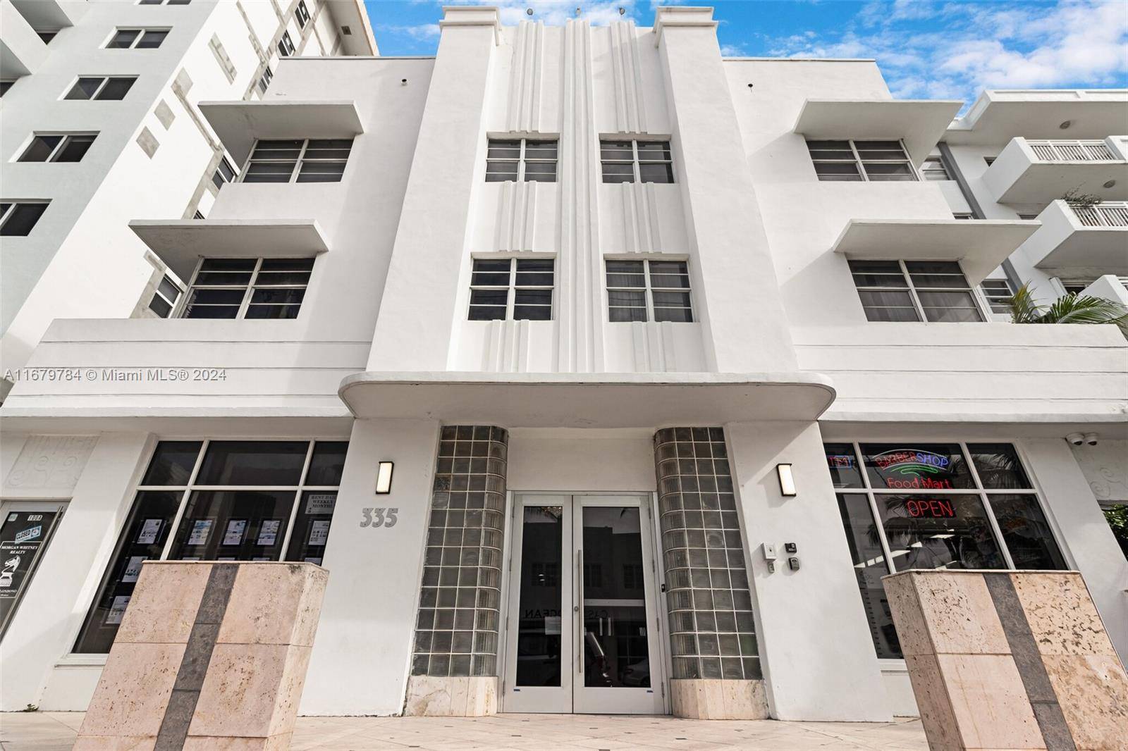 Miami Beach, FL 33139,335 Ocean Dr #126