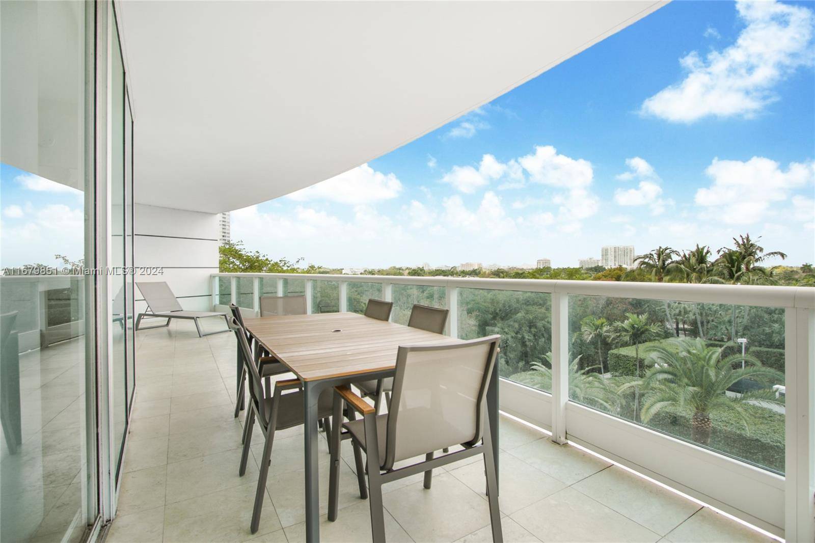 Miami, FL 33129,2127 Brickell Ave #806