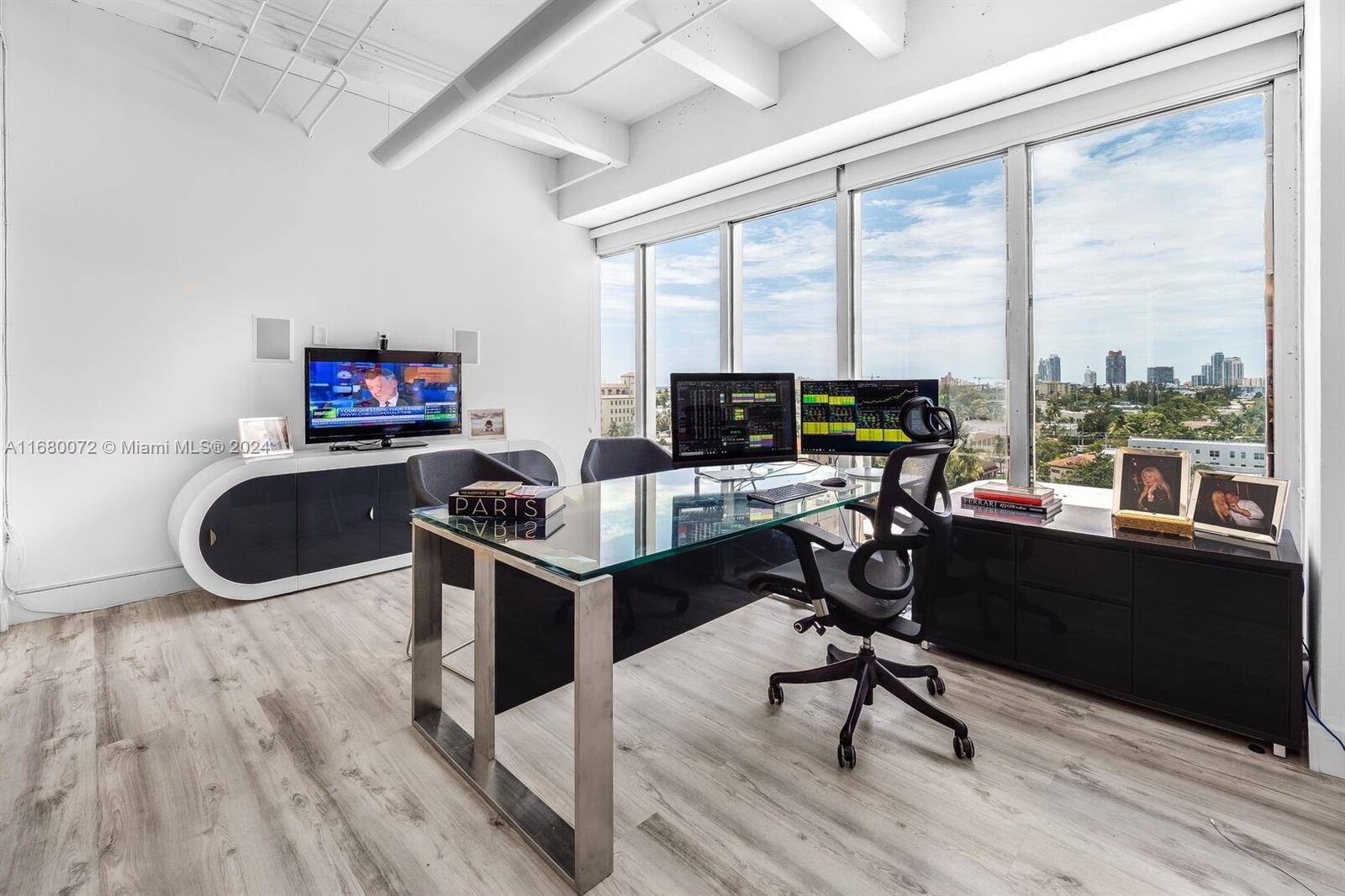 Miami Beach, FL 33139,1680 Michigan Ave #PH5