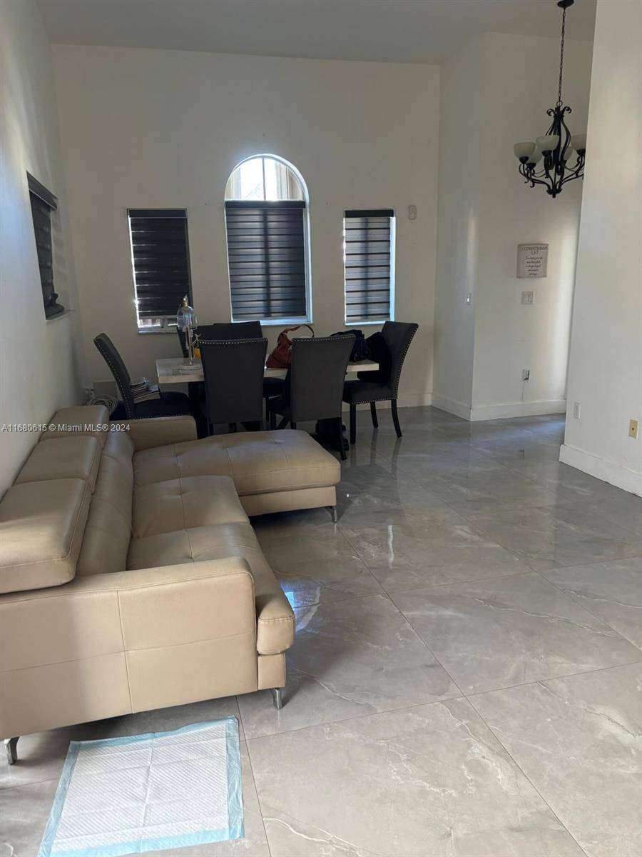 Homestead, FL 33033,2528 NE 41st Ter