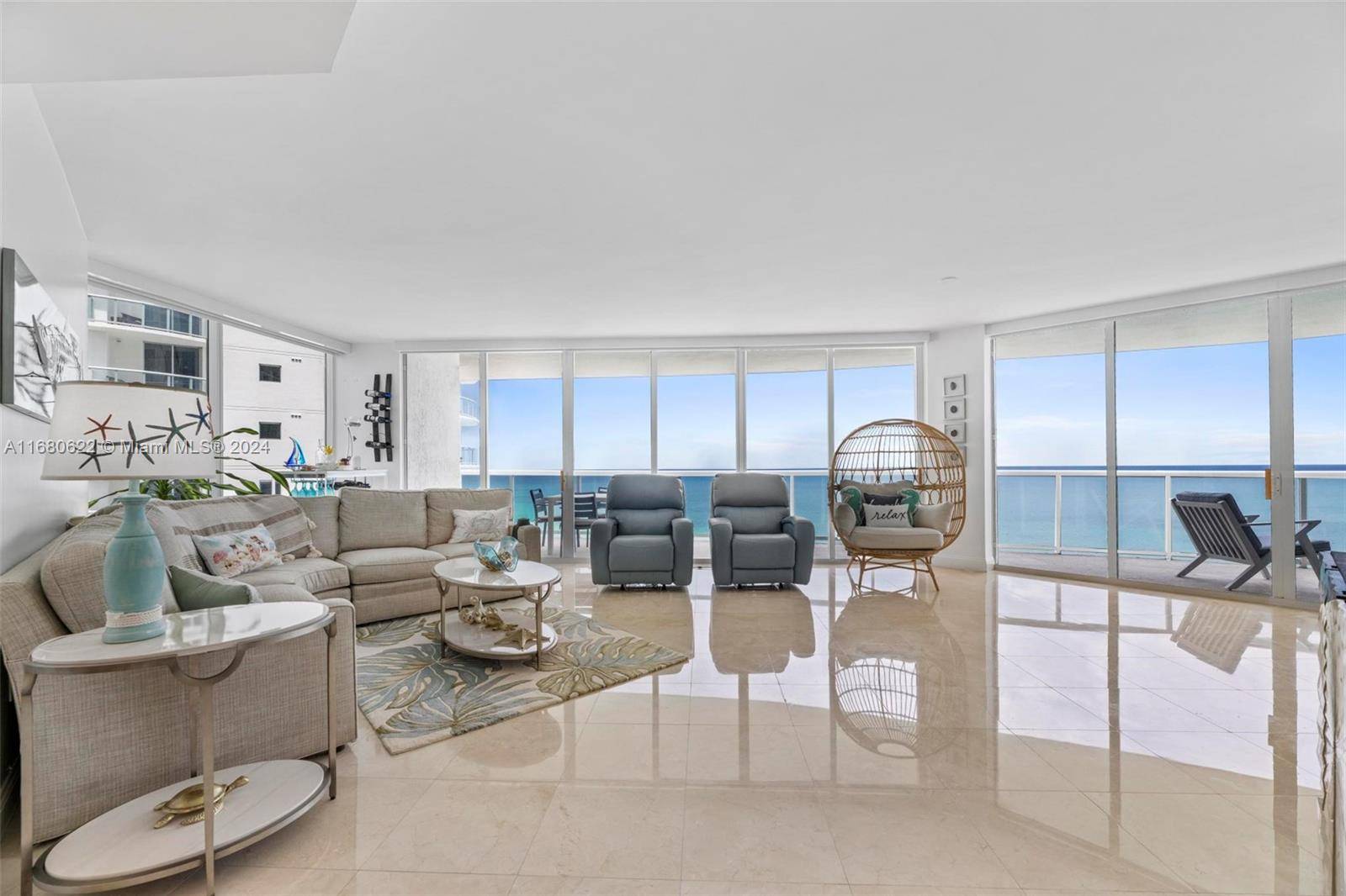 Sunny Isles Beach, FL 33160,18671 Collins Ave #1902