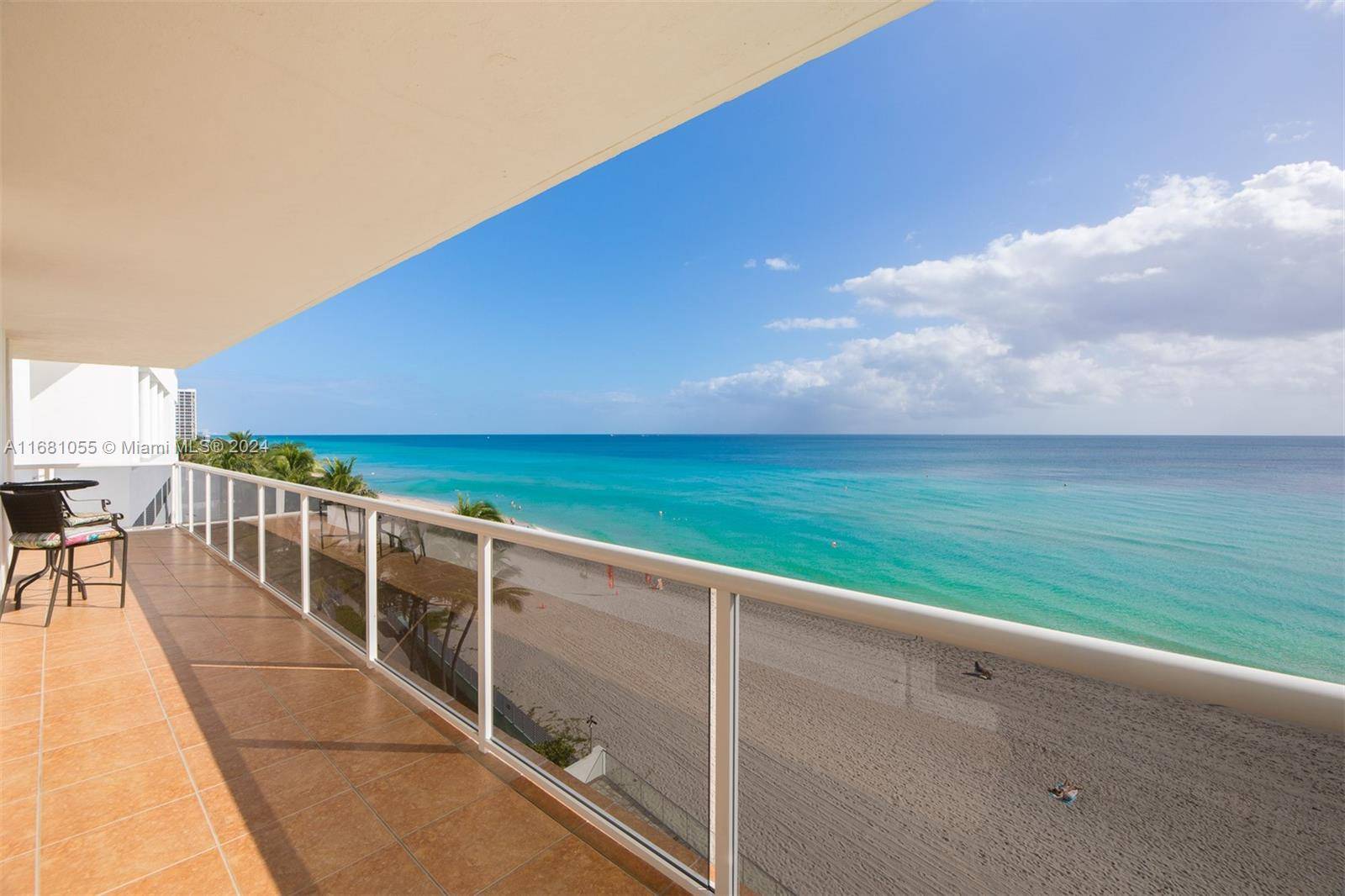 Hollywood, FL 33019,3725 S Ocean Dr #601