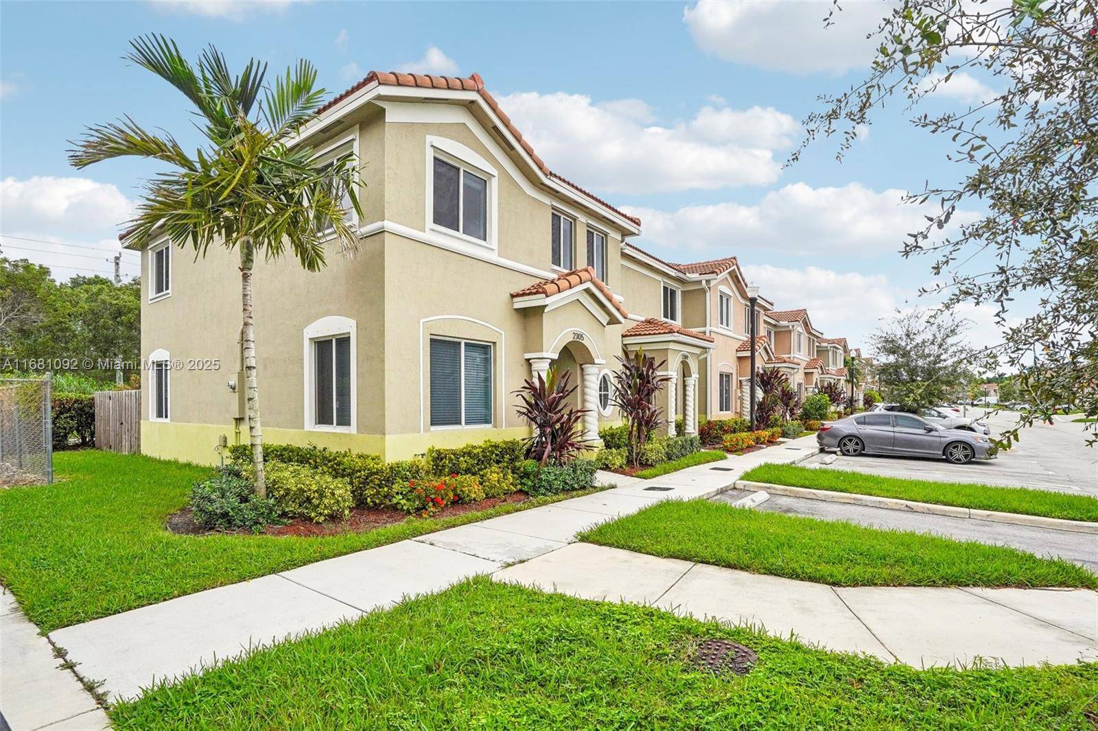 Homestead, FL 33035,2311 SE 10th St #2311