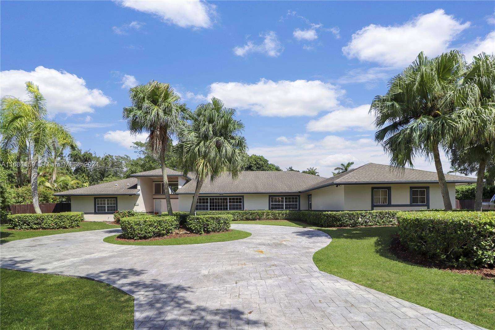 Palmetto Bay, FL 33157,16889 SW 73rd Ct