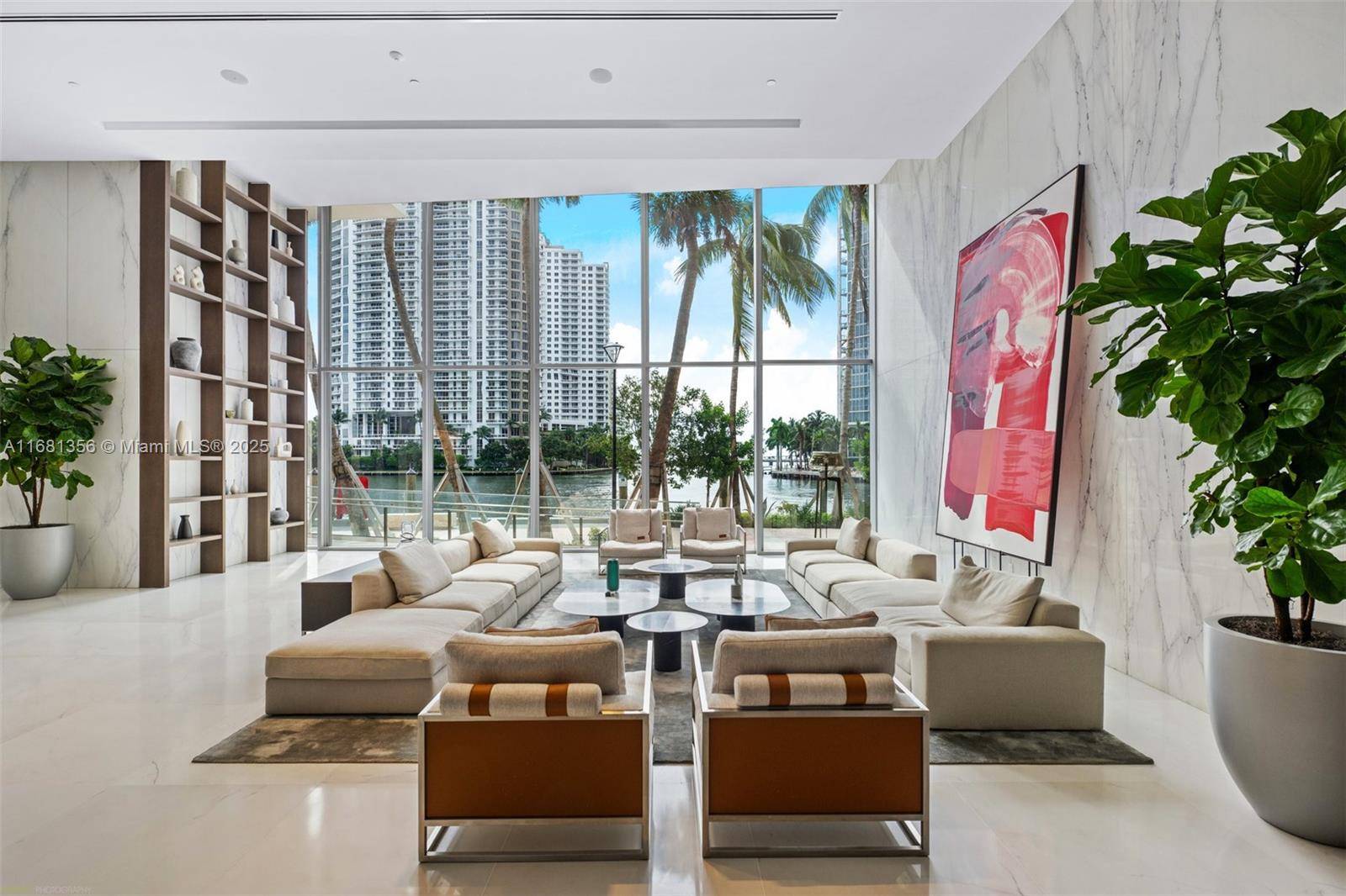 Miami, FL 33131,300 Biscayne Blvd Way #1205C