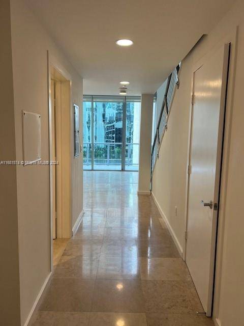 Miami, FL 33131,1060 Brickell Ave #607