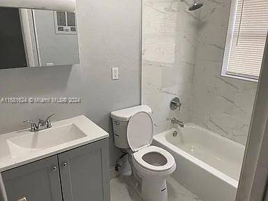Pompano Beach, FL 33064,931 NE 23rd St