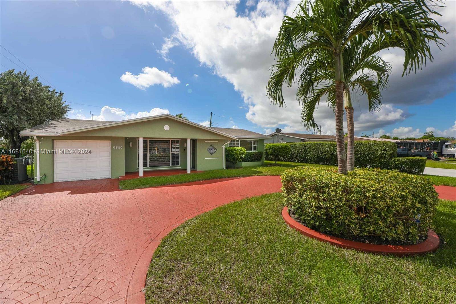 Miramar, FL 33023,6840 SW 27th Ct