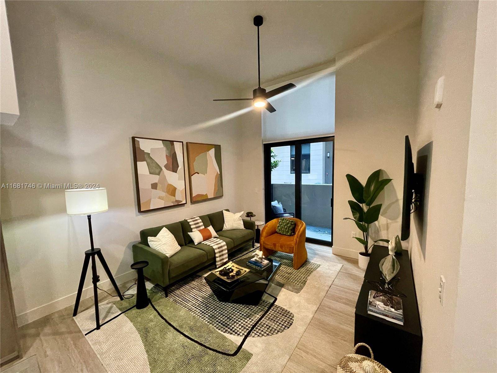 Miami, FL 33157,18412 Homestead Ave #427
