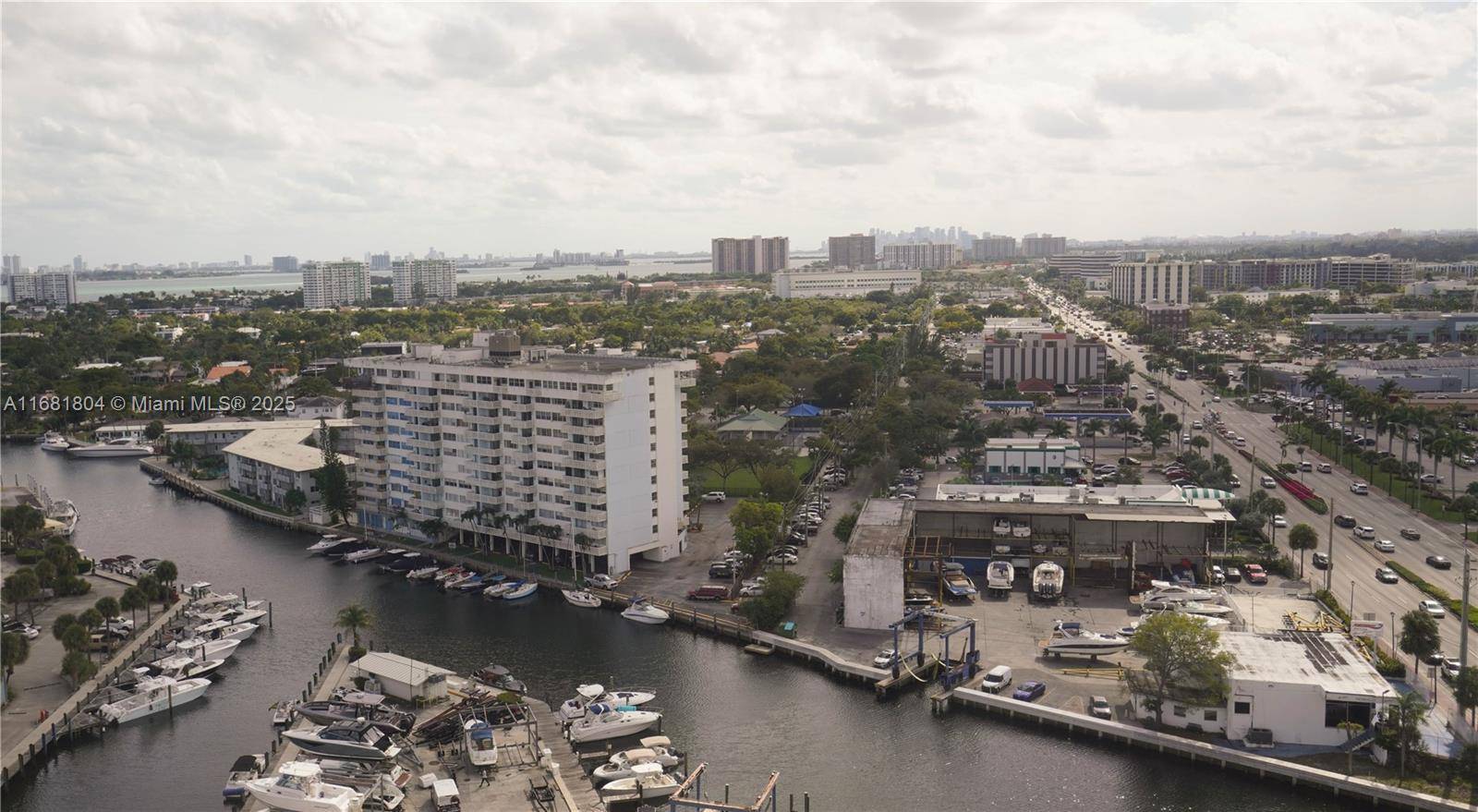 North Miami, FL 33181,13499 Biscayne Blvd #CUT3