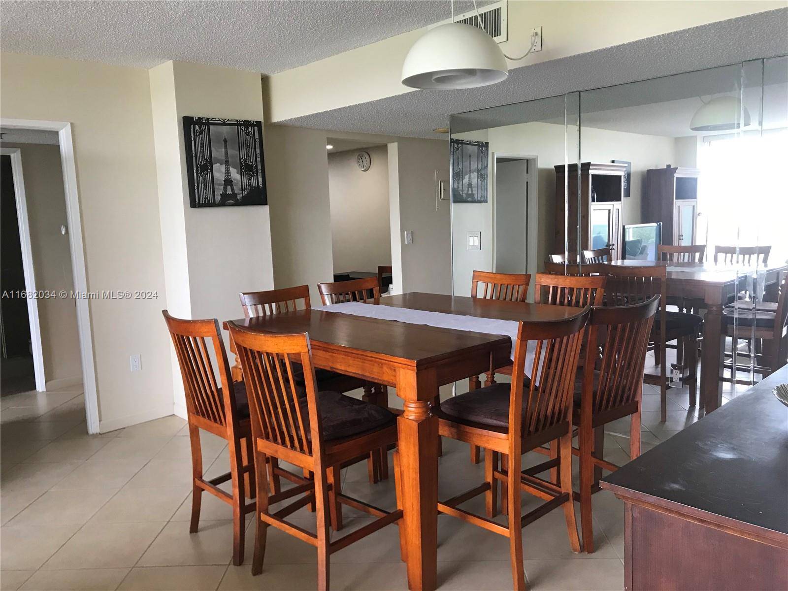 Aventura, FL 33180,20515 E Country Club Dr #541